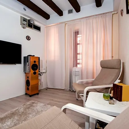 Rubinum Apartment *